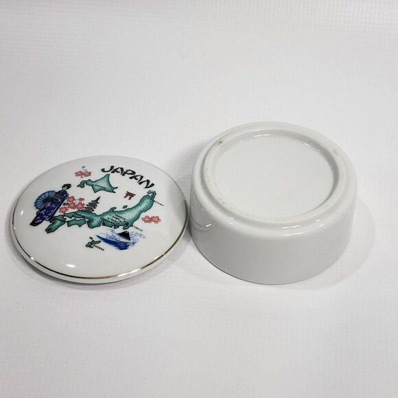 Porcelain Japan 2" x 3.5" Map Round Trinket Box - Picture 4 of 6